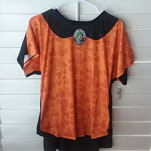 Disney Tops - Disney Halloween small orange Minnie Mouse t-shirt